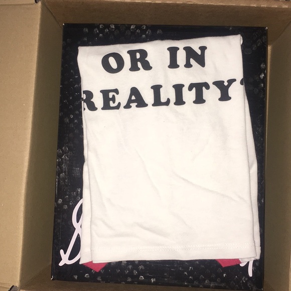 Fun Graphic Tee. - Picture 6 of 6